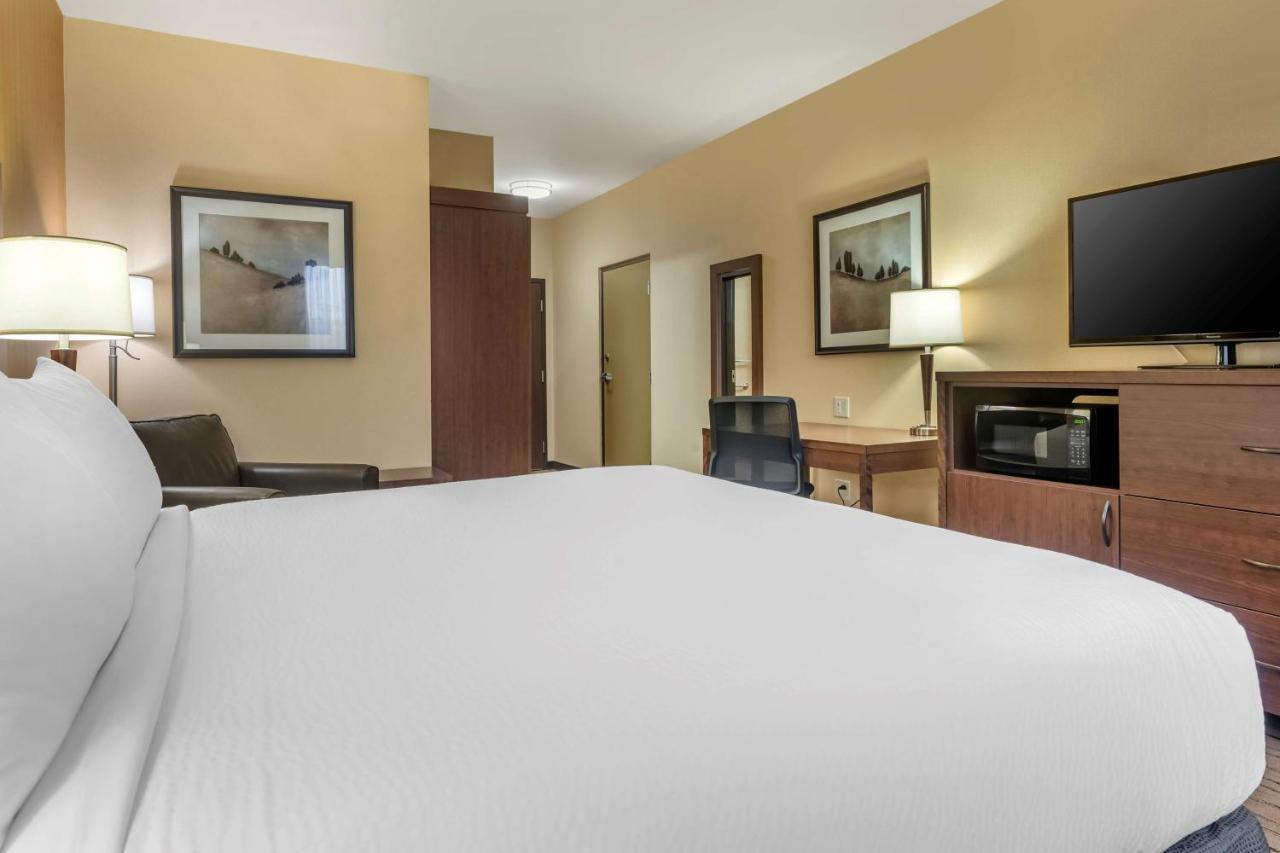 Best Western Plus, Bathurst Hotel & Suites Exteriér fotografie