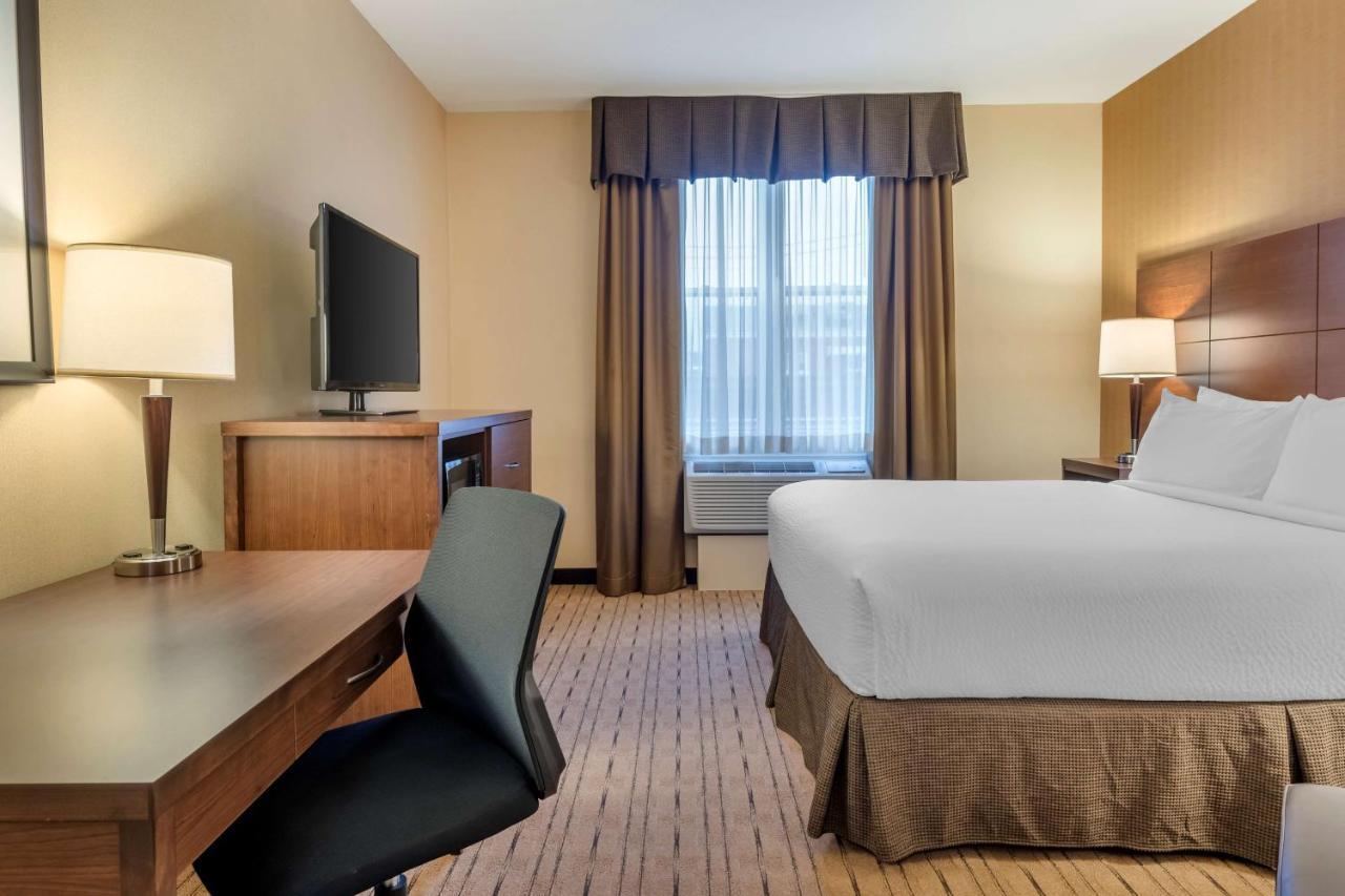 Best Western Plus, Bathurst Hotel & Suites Exteriér fotografie
