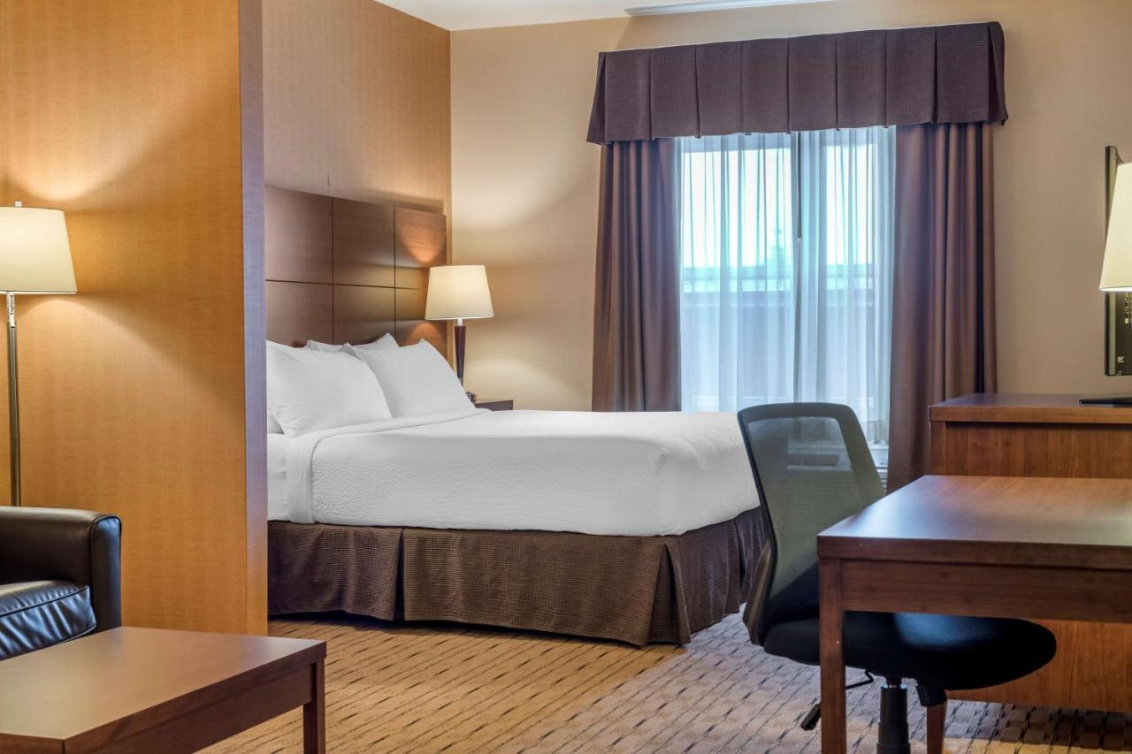 Best Western Plus, Bathurst Hotel & Suites Exteriér fotografie