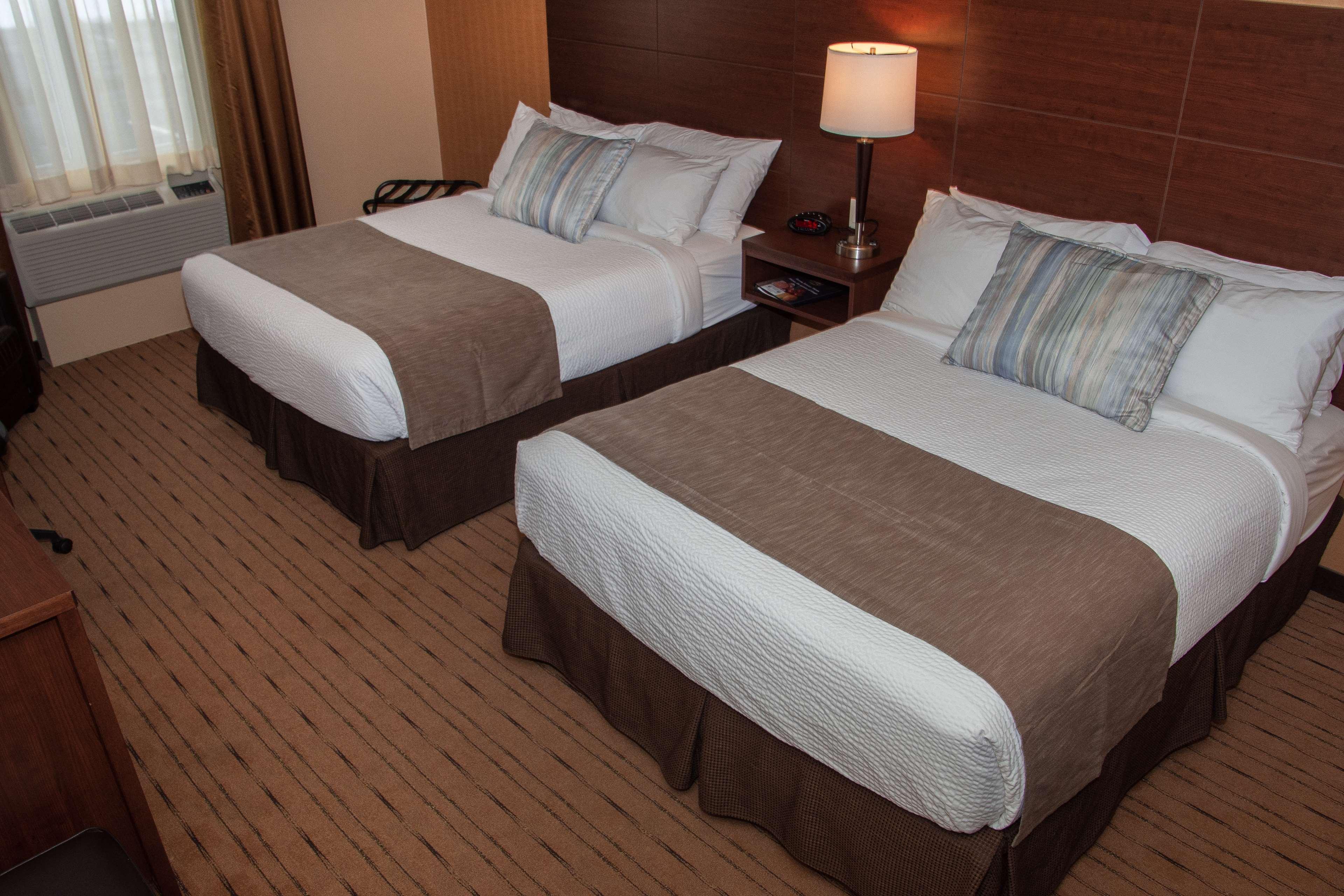 Best Western Plus, Bathurst Hotel & Suites Exteriér fotografie